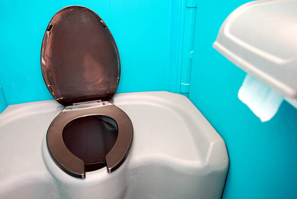 Porta potty rental for festivals in Thunder Mountain, NM
